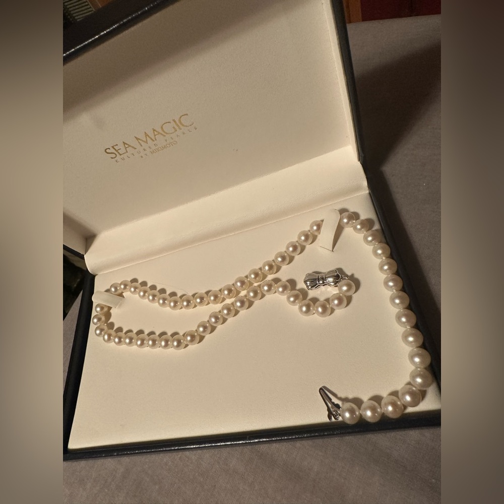Mikimoto pearl necklace